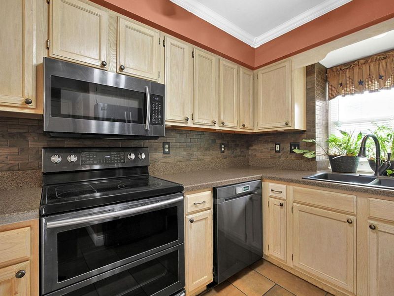 1177 Coventry Circle , Lancaster, OH 43130 Photo 10