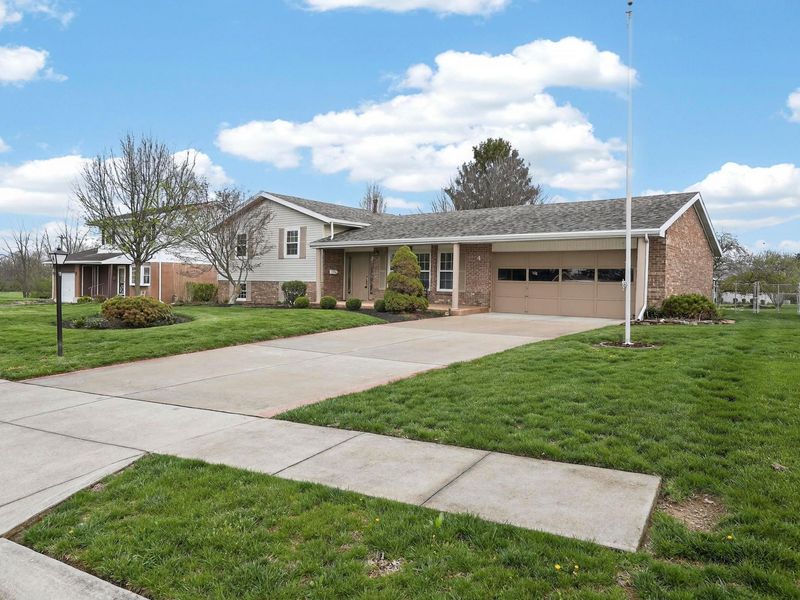 4 Brookside Court, Washington Court House, OH 43160 Photo 2