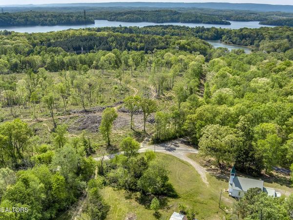 171 Hornby Ferry Rd, Decatur, TN 37322