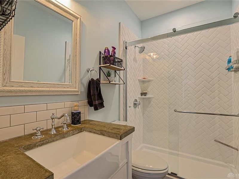 64 Schell Road, Chester Township, OH 45177 Photo 33