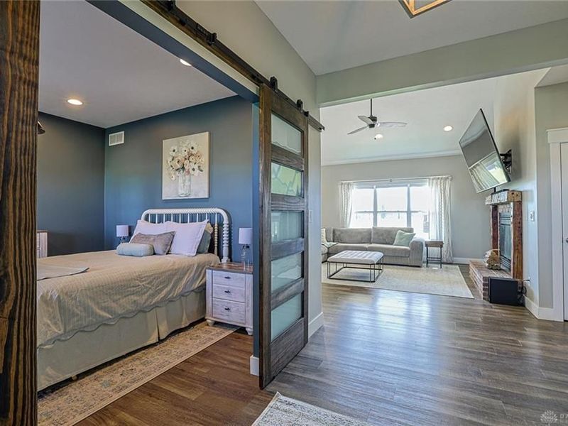 64 Schell Road, Chester Township, OH 45177 Photo 5