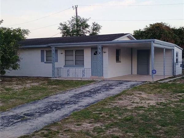 810 Palm BLVD , LEHIGH ACRES, FL 33936