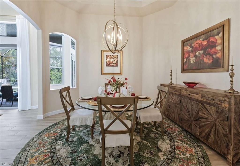 355 14th Ave Ne, Naples, FL 34120 Photo