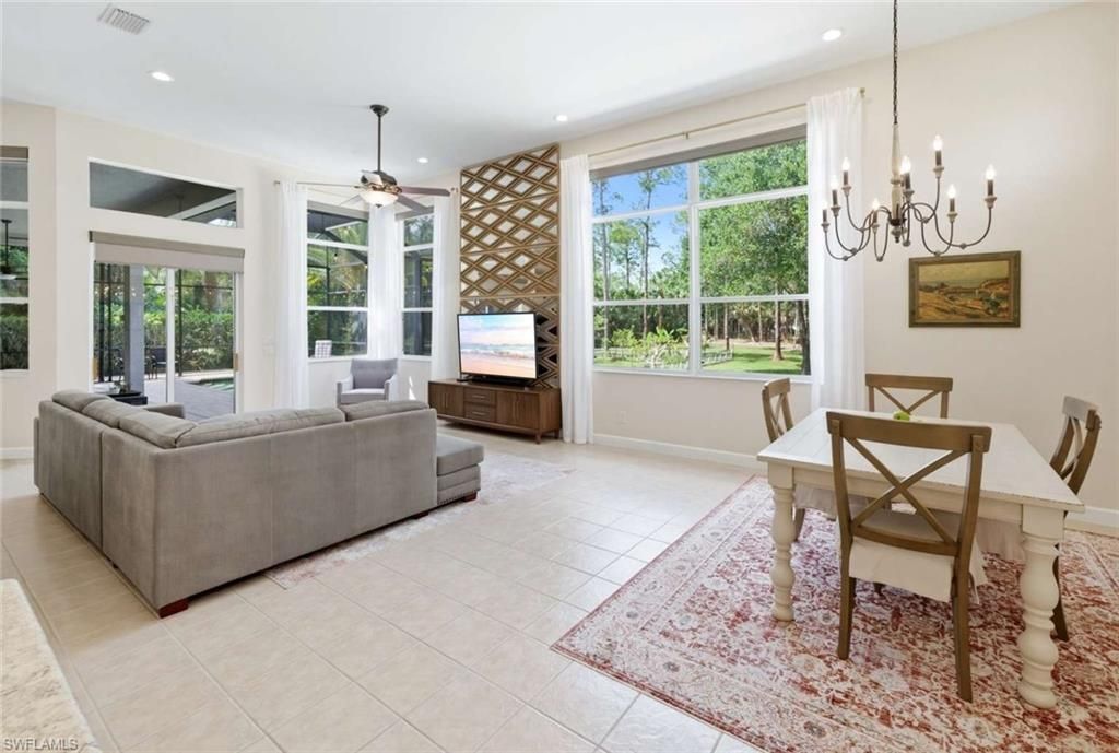 355 14th Ave Ne, Naples, FL 34120 Photo