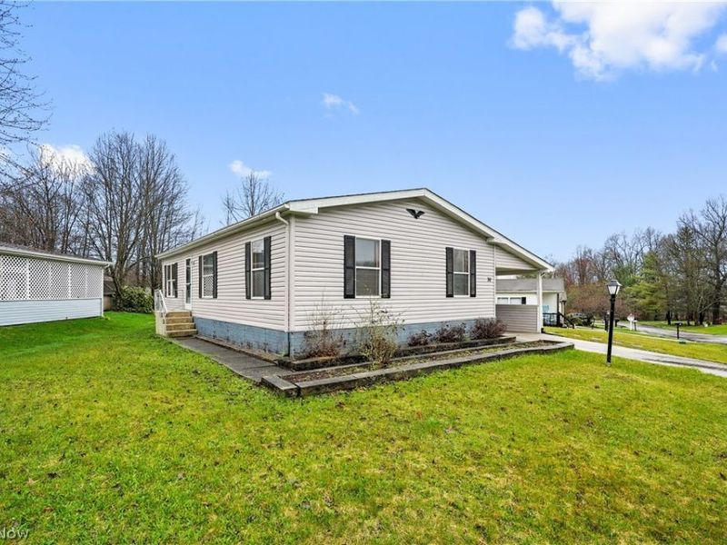 30 Cardinal Drive, Hiram, OH 44234 Photo 1