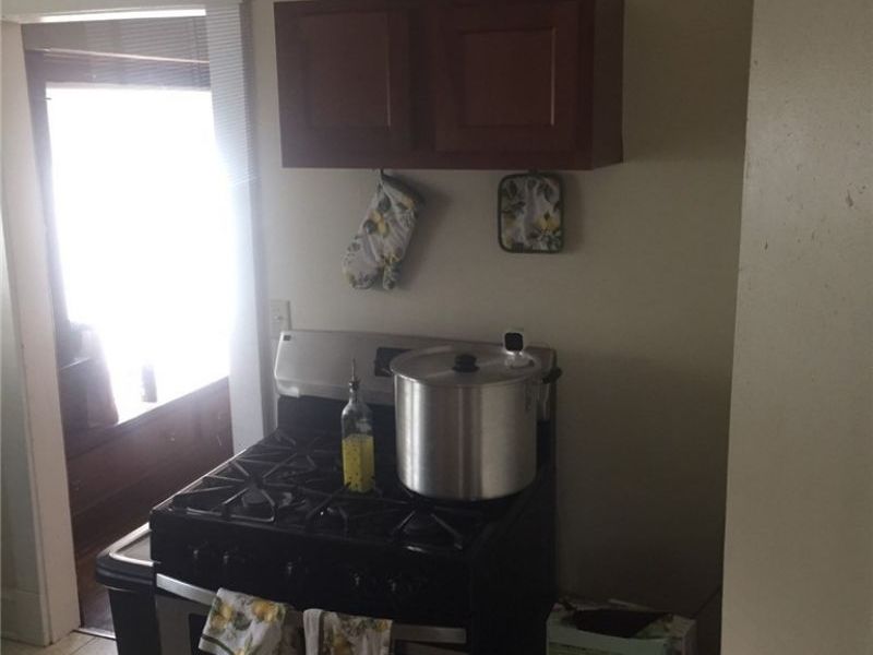 1299 W 89th Street , Cleveland, OH 44102 Photo 11