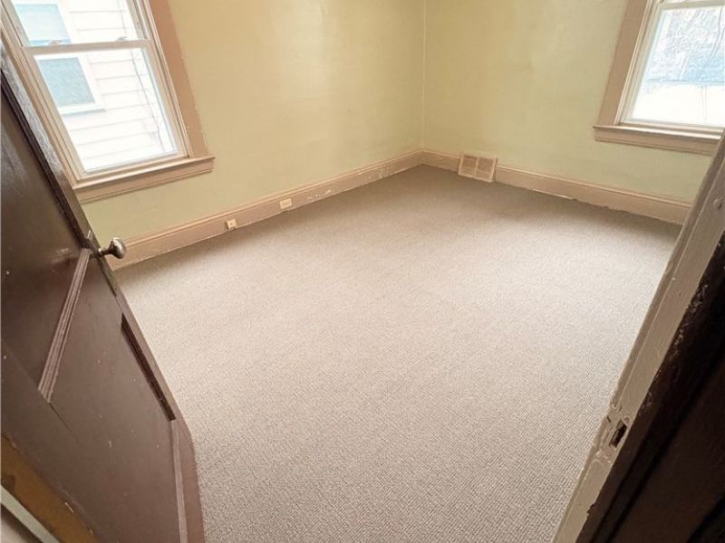 1299 W 89th Street , Cleveland, OH 44102 Photo 4