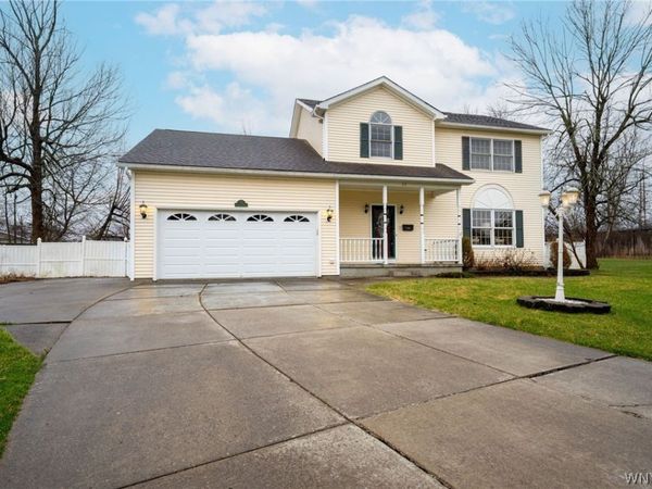 25 Cranburne Court, Buffalo, NY 14221