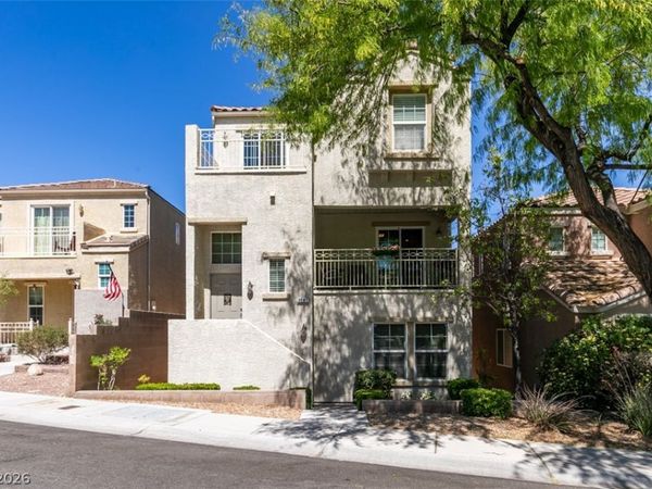 9061 Pure Sapphire Court, Las Vegas, NV 89149
