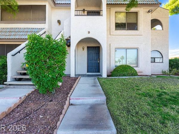 1400 Santa Margarita Street, Unit B, Las Vegas, NV 89146