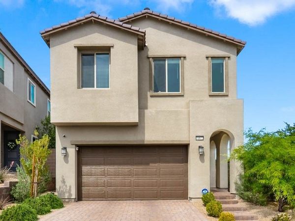 11872 Pelican Butte Avenue , Las Vegas, NV 89138