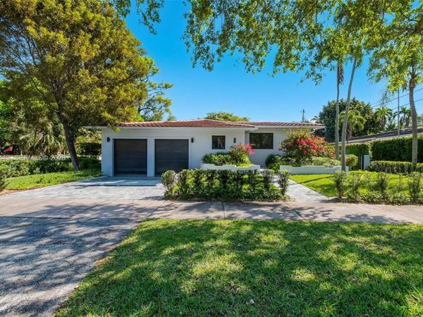 3411 Riviera Dr, Coral Gables, FL 33134