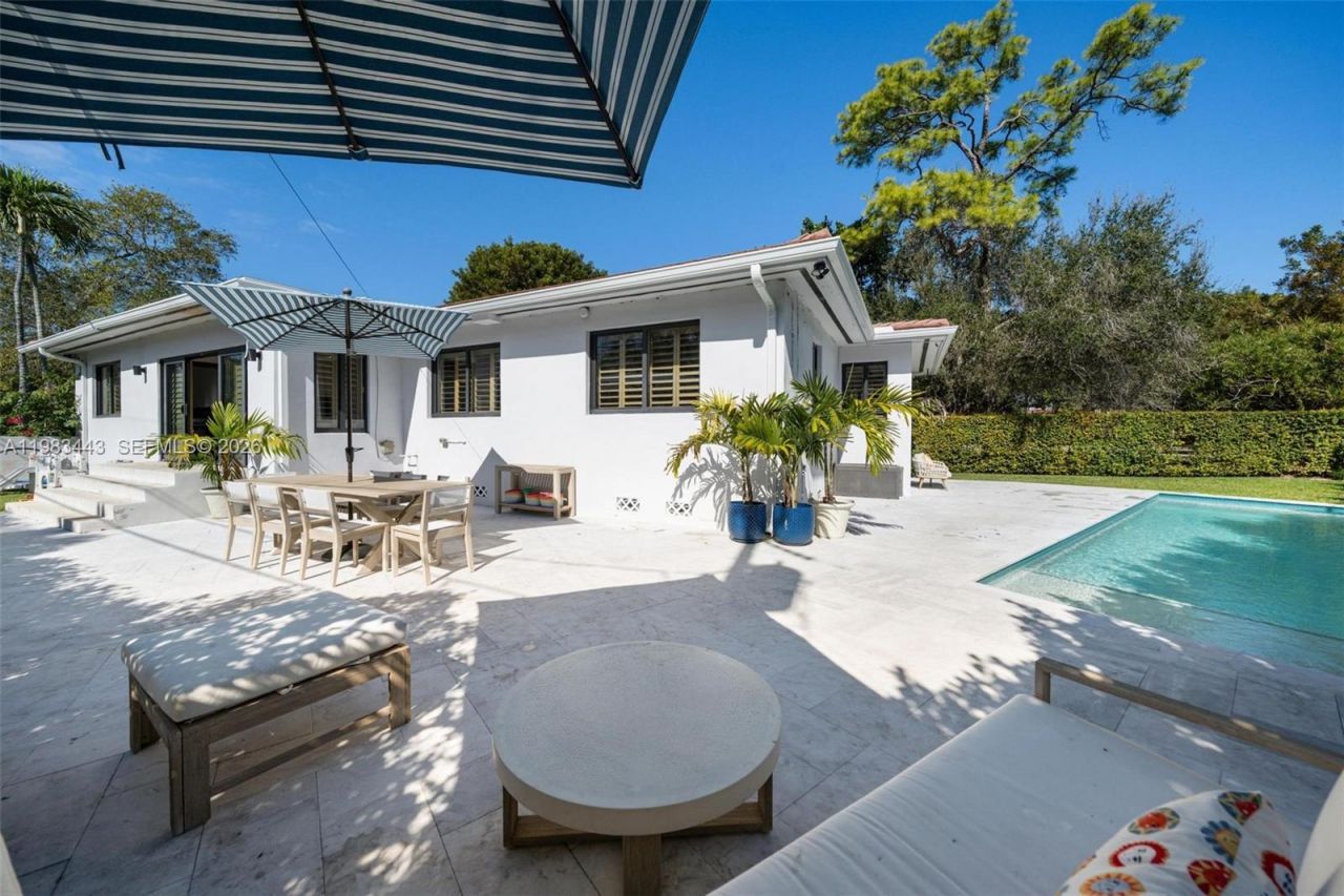 3411 Riviera Dr, Coral Gables, FL 33134 Photo