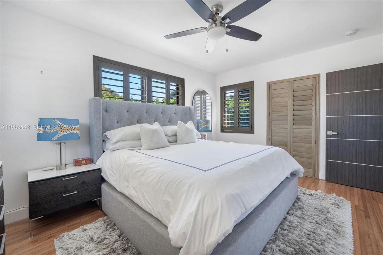 3411 Riviera Dr, Coral Gables, FL 33134 Photo