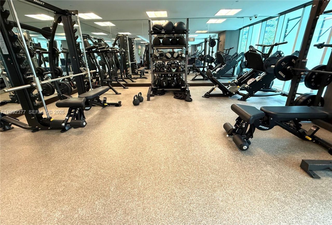 951 Brickell Ave, Unit 3900, Miami, FL 33131 Photo