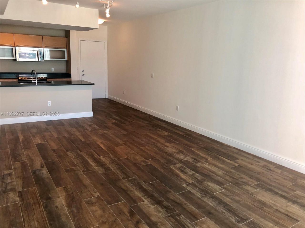 951 Brickell Ave, Unit 3900, Miami, FL 33131 Photo