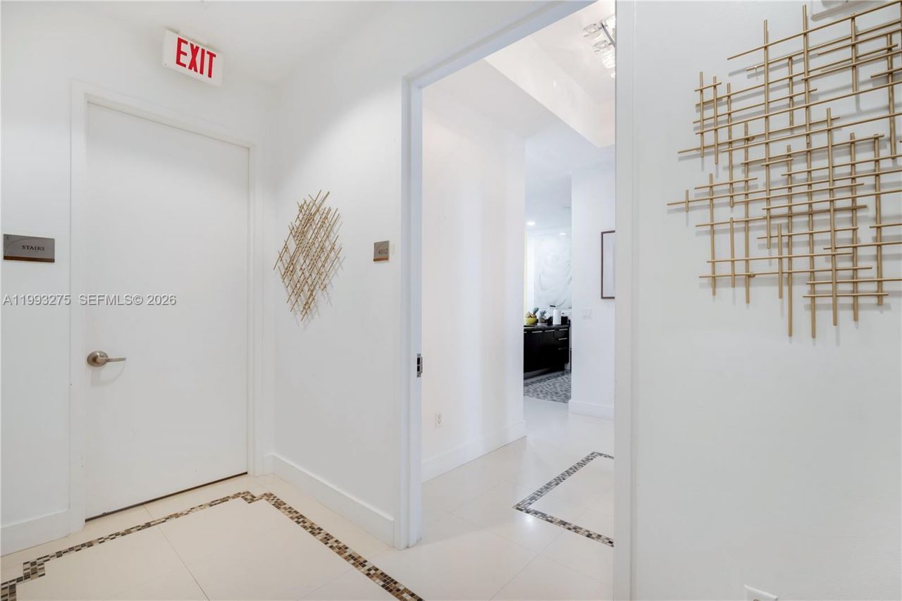 16001 Collins Ave , Unit 4102, Sunny Isles Beach, FL 33160 Photo