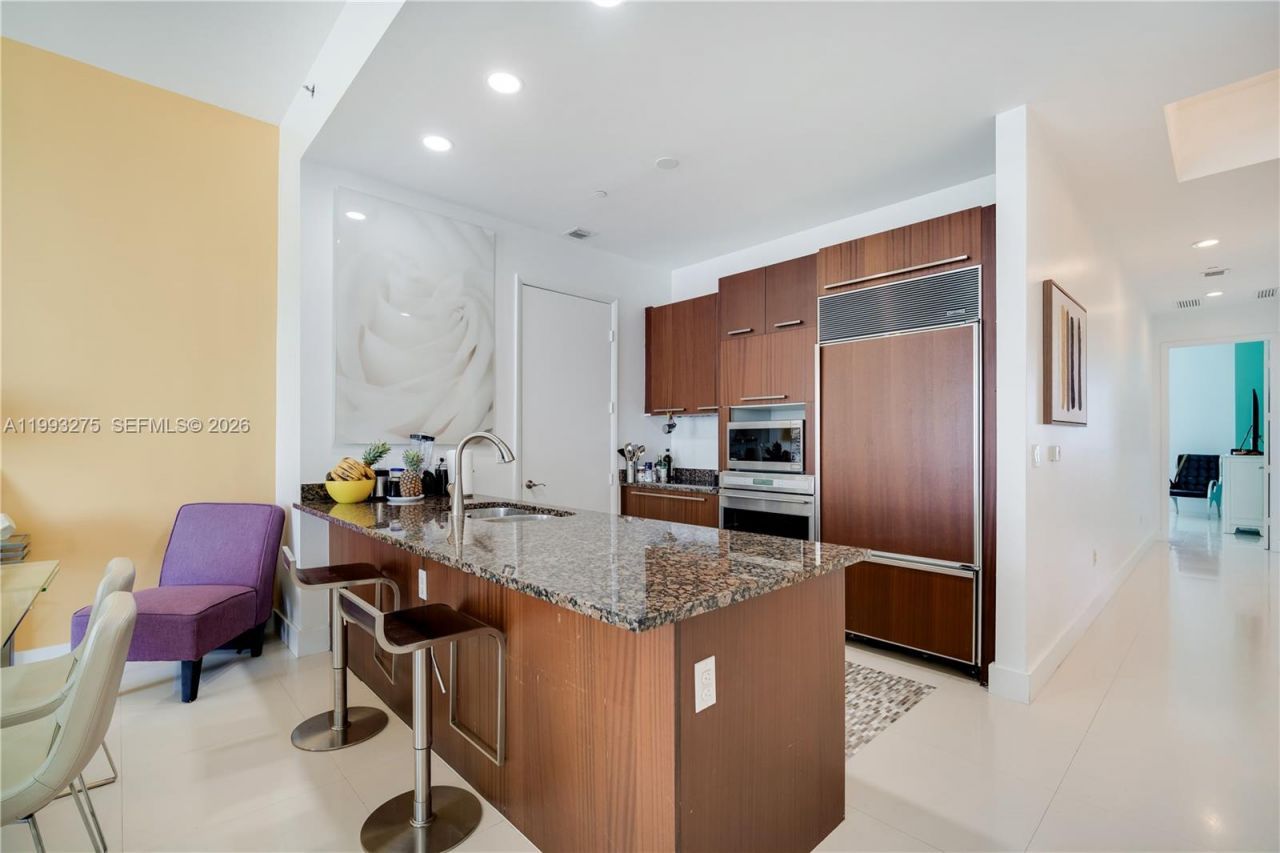 16001 Collins Ave , Unit 4102, Sunny Isles Beach, FL 33160 Photo