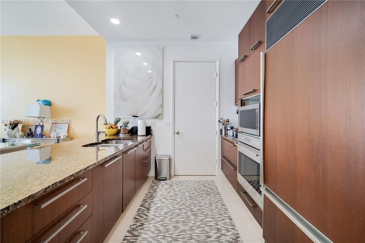 16001 Collins Ave , Unit 4102, Sunny Isles Beach, FL 33160 Photo