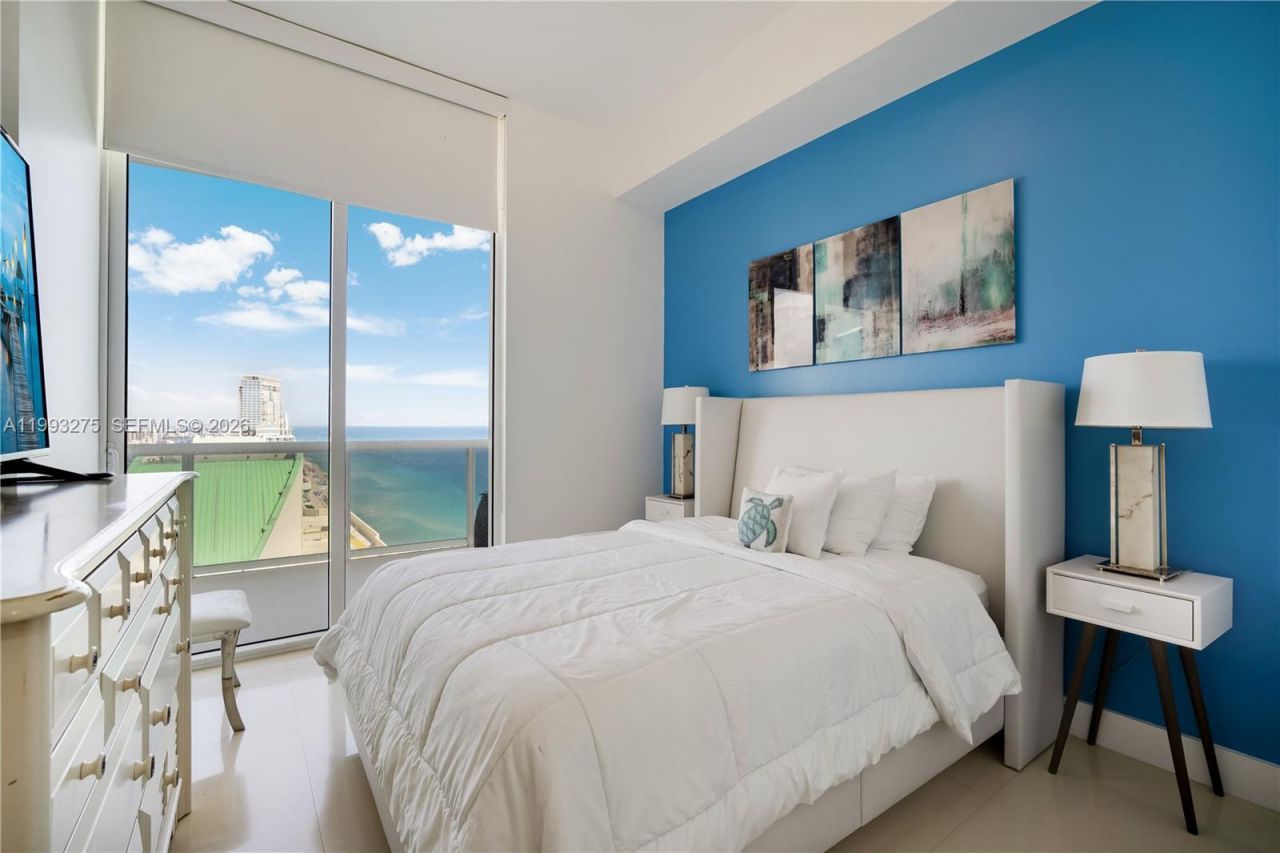 16001 Collins Ave , Unit 4102, Sunny Isles Beach, FL 33160 Photo