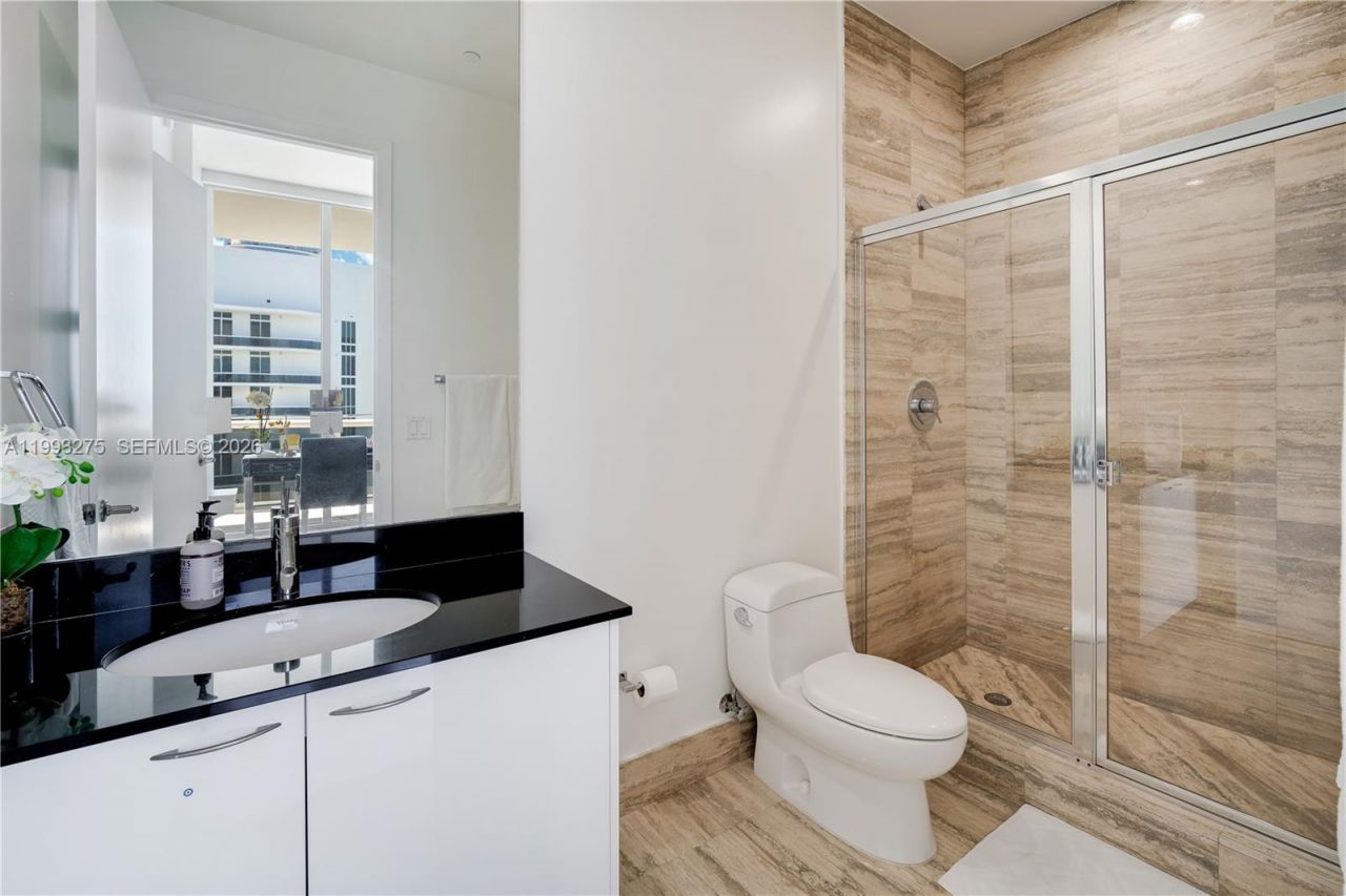 16001 Collins Ave , Unit 4102, Sunny Isles Beach, FL 33160 Photo