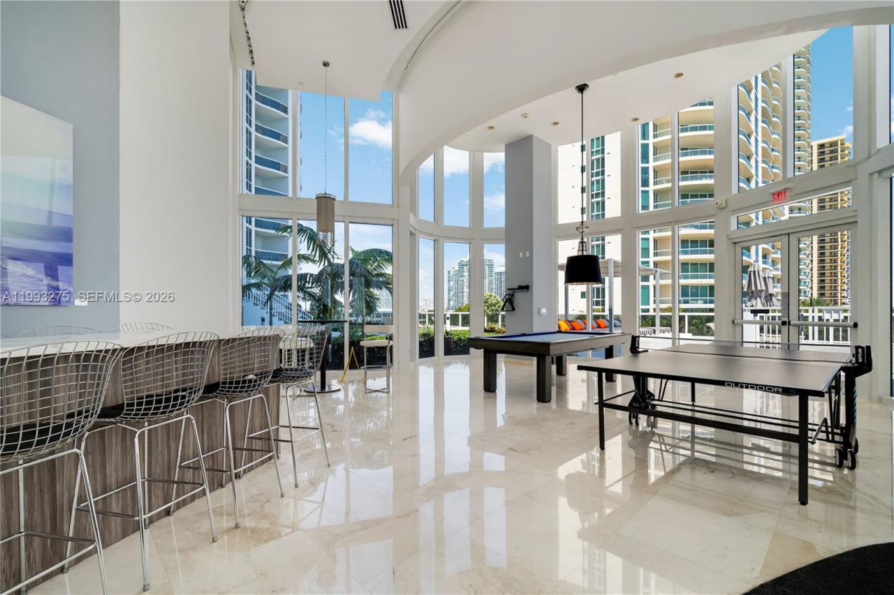 16001 Collins Ave , Unit 4102, Sunny Isles Beach, FL 33160 Photo