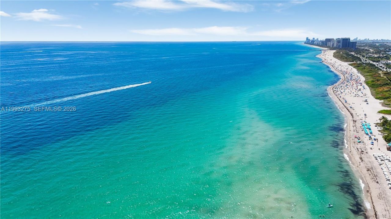 16001 Collins Ave , Unit 4102, Sunny Isles Beach, FL 33160 Photo