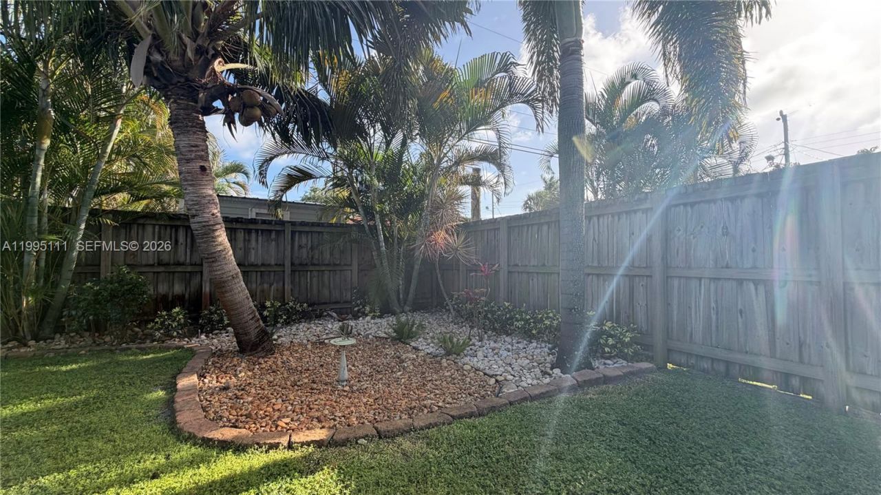 2320 NE 13th St, Pompano Beach, FL 33062 Photo