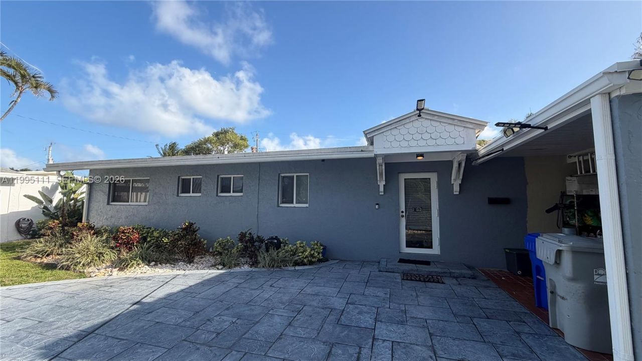 2320 NE 13th St, Pompano Beach, FL 33062 Photo