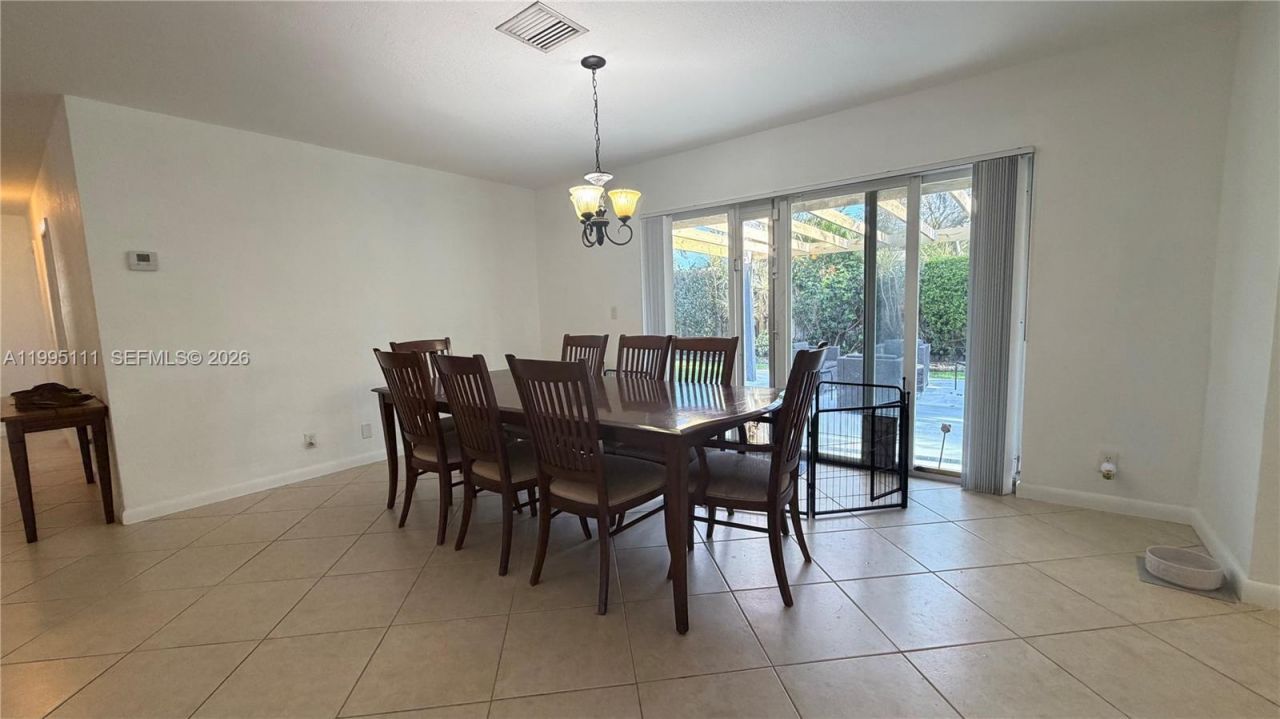 2320 NE 13th St, Pompano Beach, FL 33062 Photo