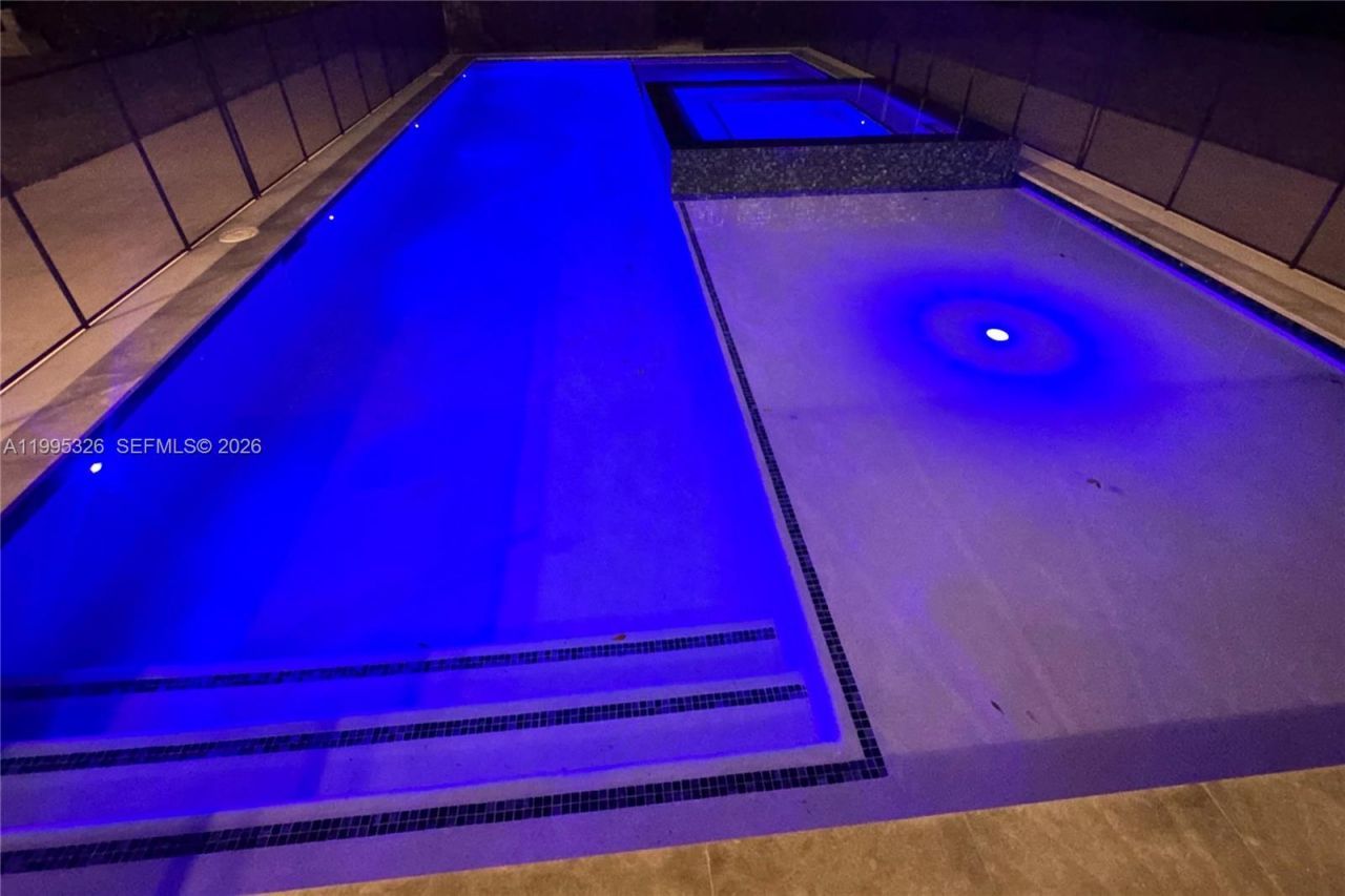 19880 SW 134th Ave, Miami, FL 33177 Photo