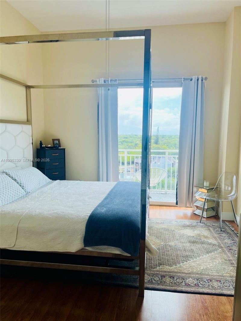 7280 SW 90th St , Unit 707, Miami, FL 33156 Photo