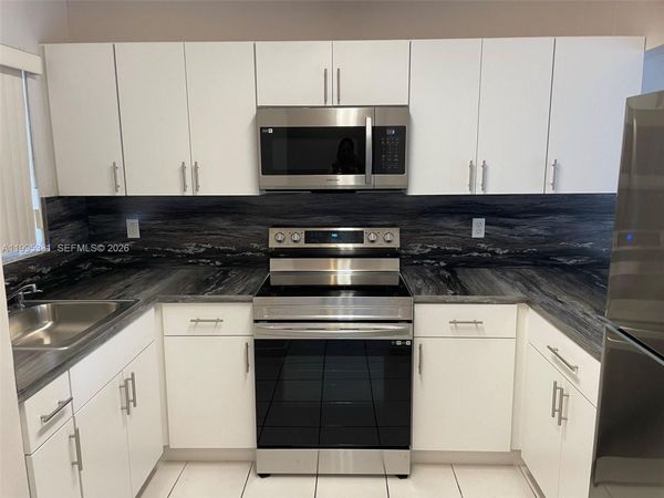 6011 W 24th Ave , Unit A-201, Hialeah, FL 33016