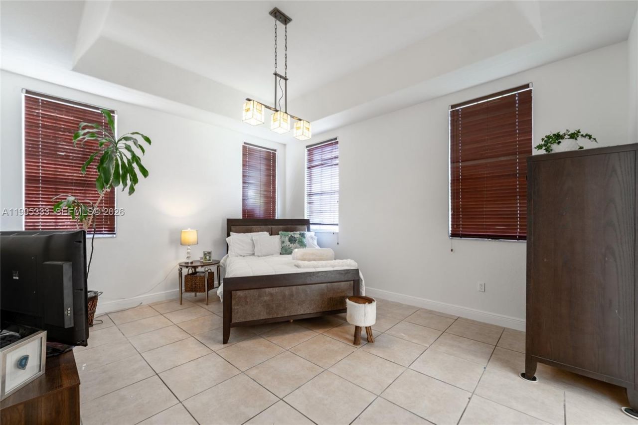 3551 SW 152nd Pass, Miami, FL 33185 Photo