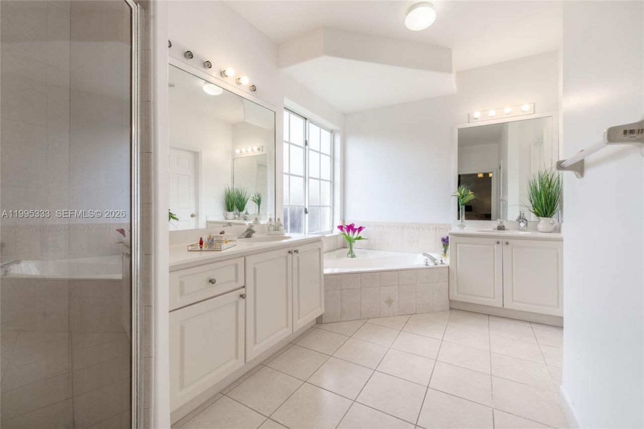 3551 SW 152nd Pass, Miami, FL 33185 Photo