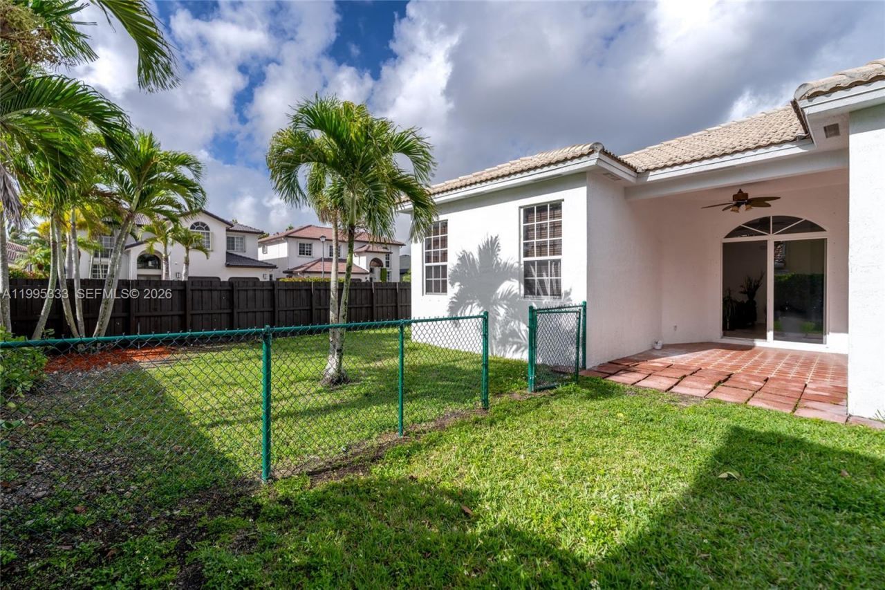 3551 SW 152nd Pass, Miami, FL 33185 Photo