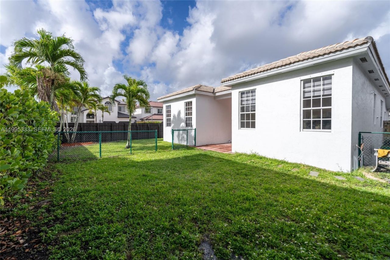 3551 SW 152nd Pass, Miami, FL 33185 Photo