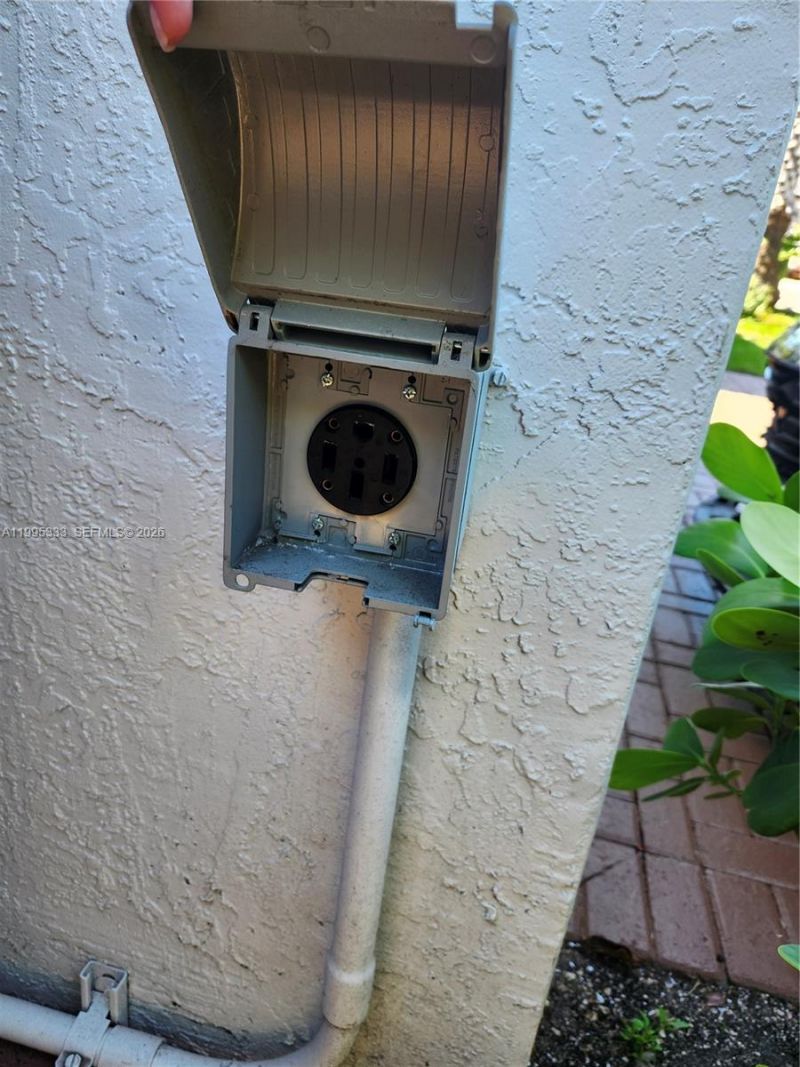 3551 SW 152nd Pass, Miami, FL 33185 Photo