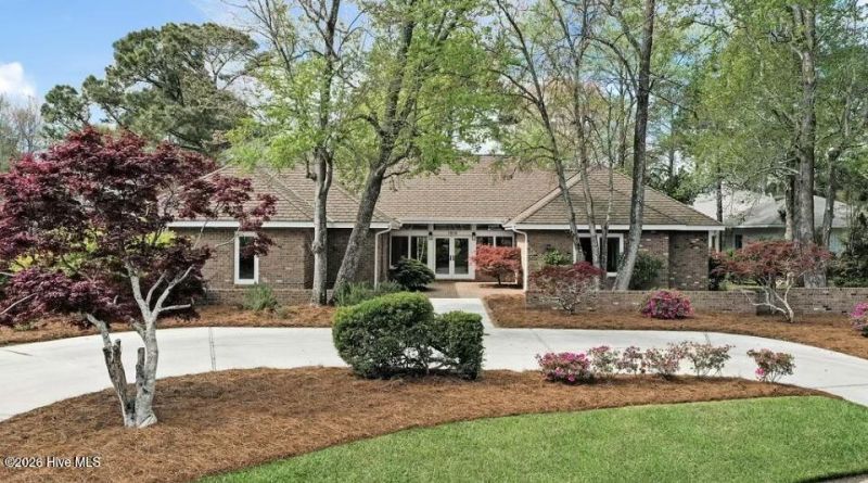 1818 Cross Staff Place, Wilmington, NC 28405 Main Photo