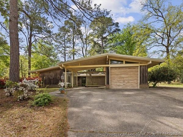 220 Vivian Drive, Fayetteville, NC 28311