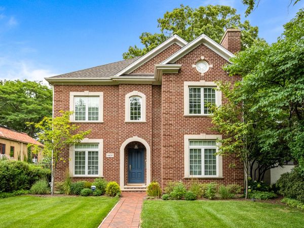 1420 Isabella Street , Wilmette, IL 60091