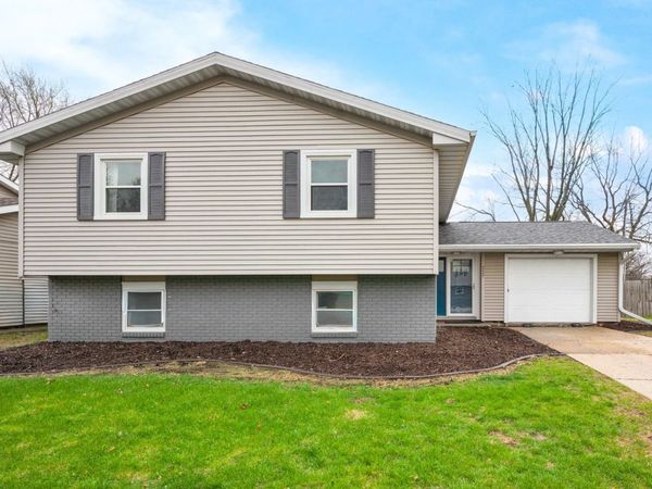 227 Belview Avenue, Normal, IL 61761