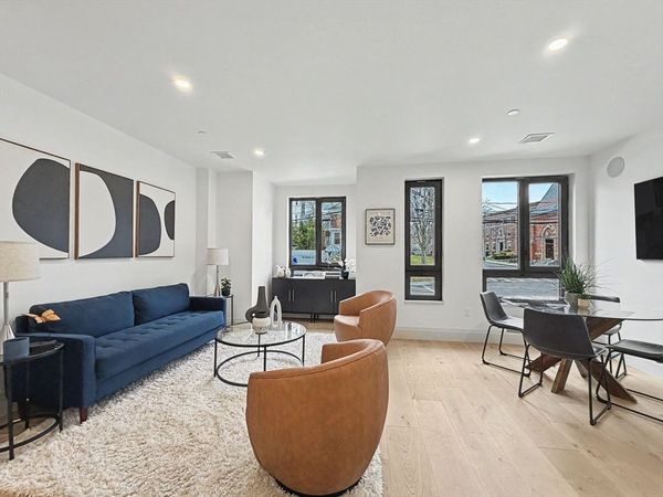 34 Oak Street, Unit 101, Boston, MA 02136