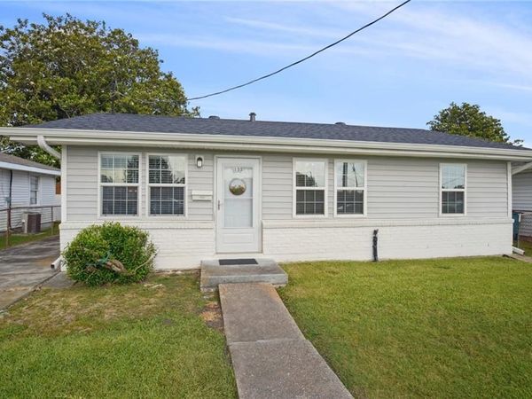 133 CREAGAN Avenue, Gretna, LA 70053