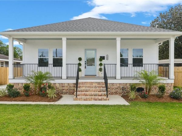129 CREAGAN Avenue, Gretna, LA 70053