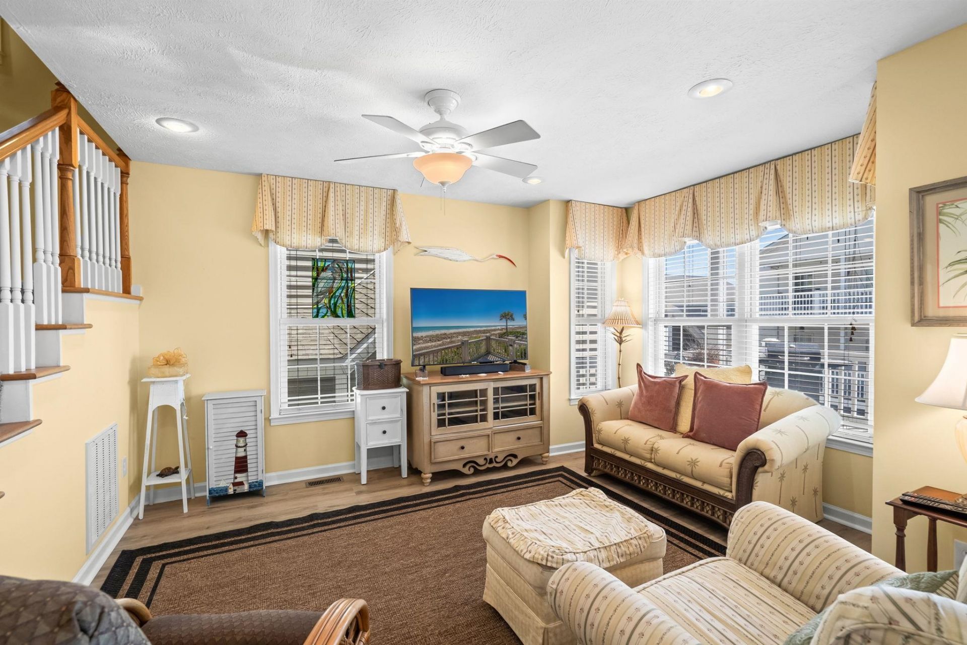 6001 - 5408 S Kings Hwy. Photo 16