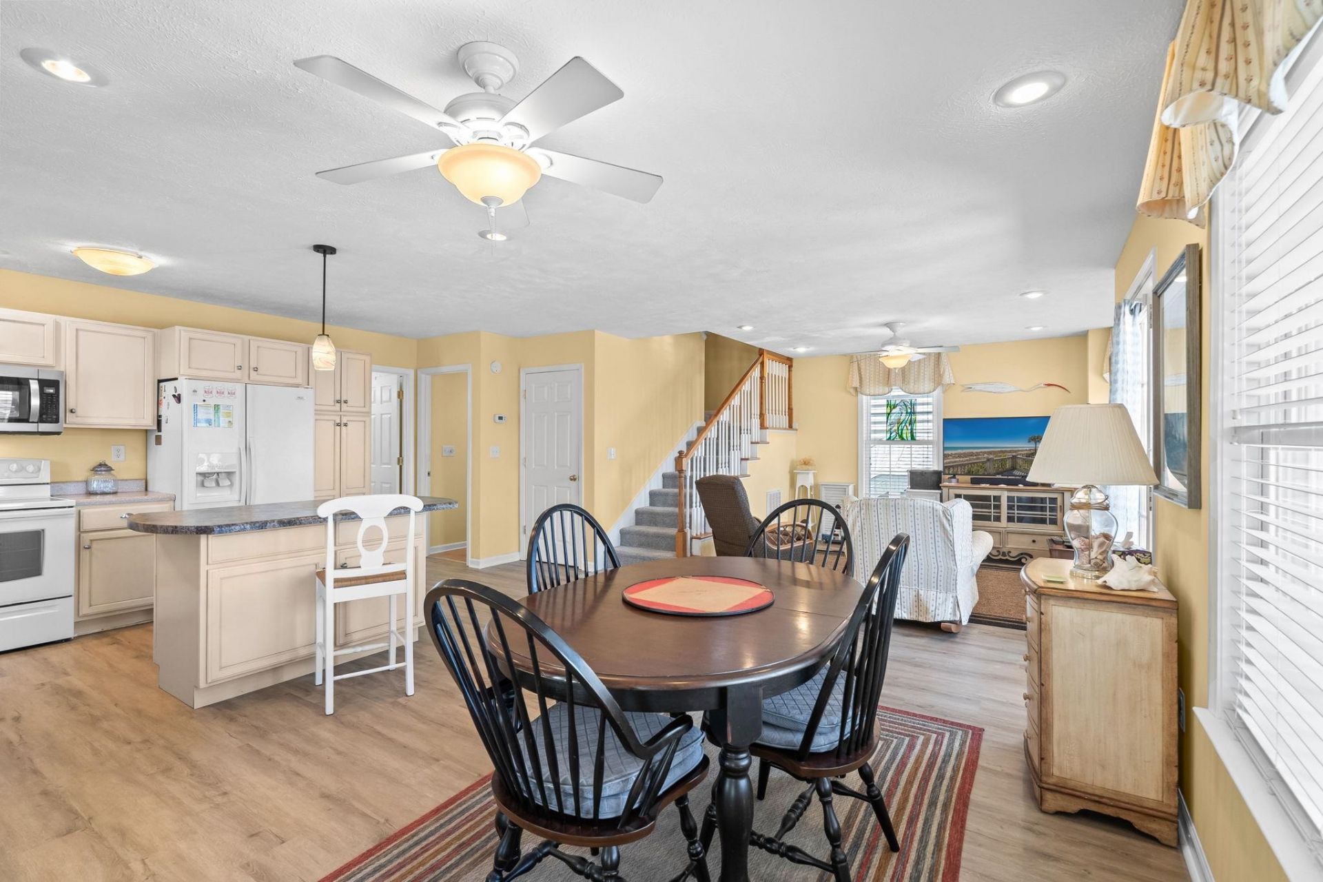 6001 - 5408 S Kings Hwy. Photo 28