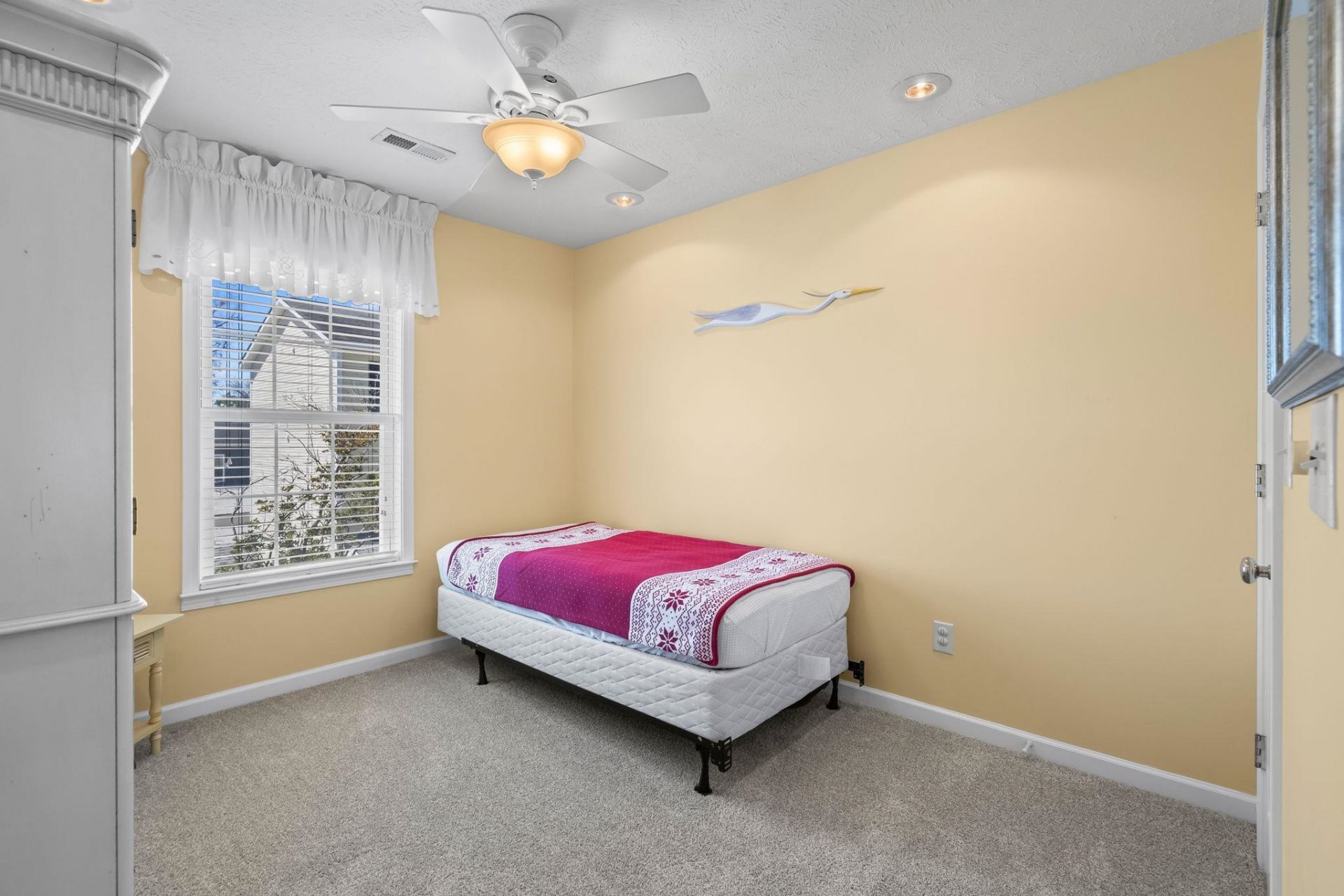 6001 - 5408 S Kings Hwy. Photo 41