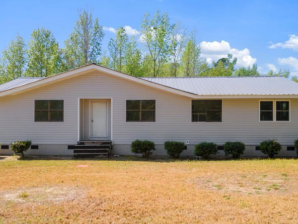 1825 Bluff Rd., Marion, SC 29571