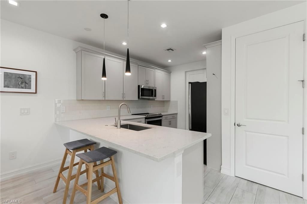 7515 Morgan Way , Naples, FL 34119 Photo